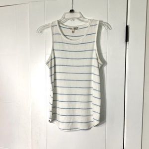 Banana republic top. Super soft and comfortable!